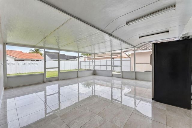 14747 SW 82nd St, Miami, FL 33193