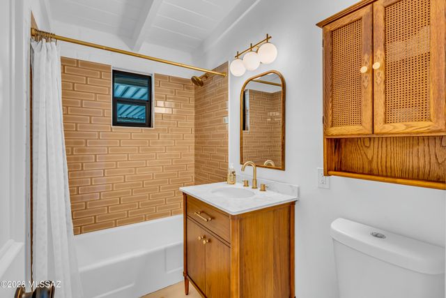 5829 E Waverly Street, Tucson, AZ 85712
