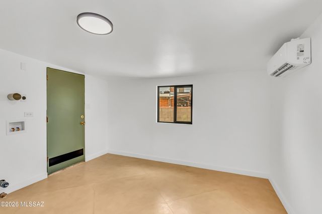 5829 E Waverly Street, Tucson, AZ 85712