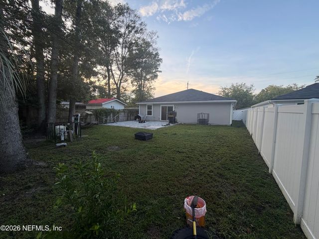 118 THOMAS AVE Avenue, Jacksonville, FL 32218