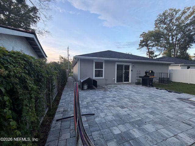 118 THOMAS AVE Avenue, Jacksonville, FL 32218