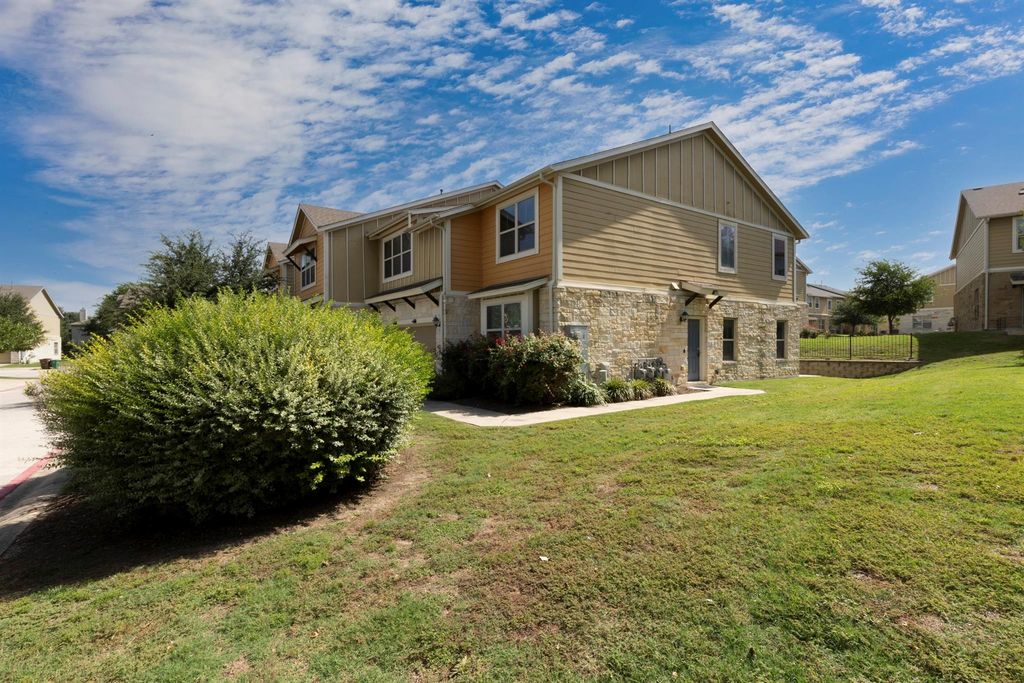 1620 Bryant DR 904, Round Rock, TX 78664