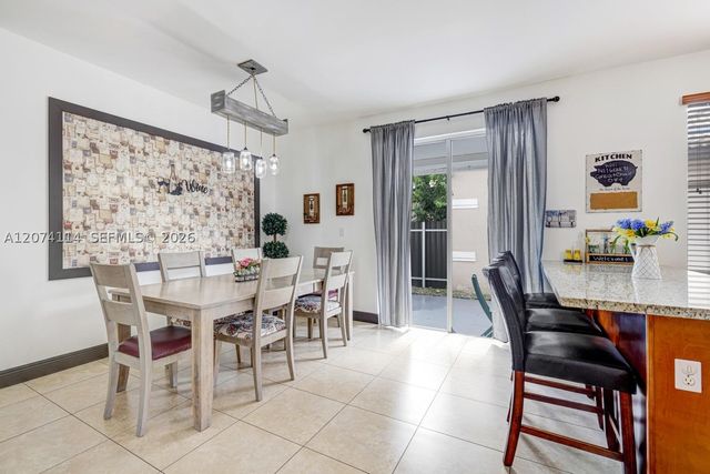 16082 SW 68th Ter 0, Miami, FL 33193