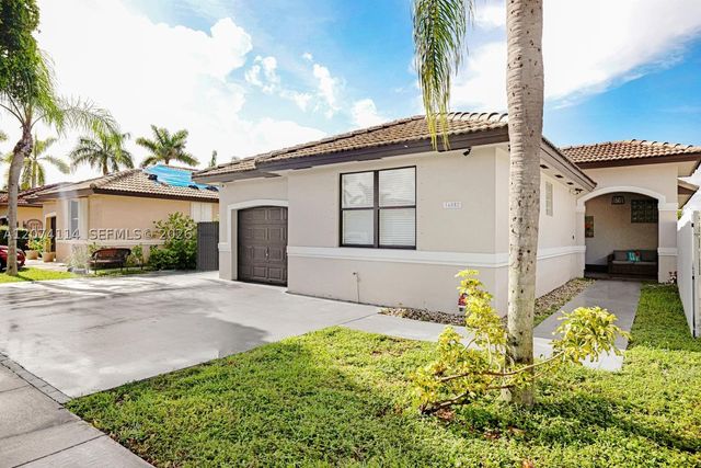 16082 SW 68th Ter 0, Miami, FL 33193