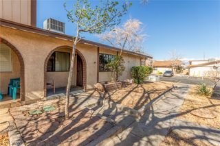 5713 Smoke Ranch Road D, Las Vegas, NV 89108