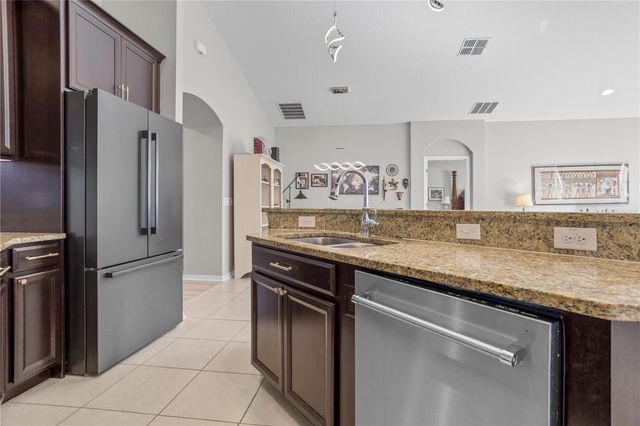 5150 RAVENA AVENUE E, St Cloud, FL 34771