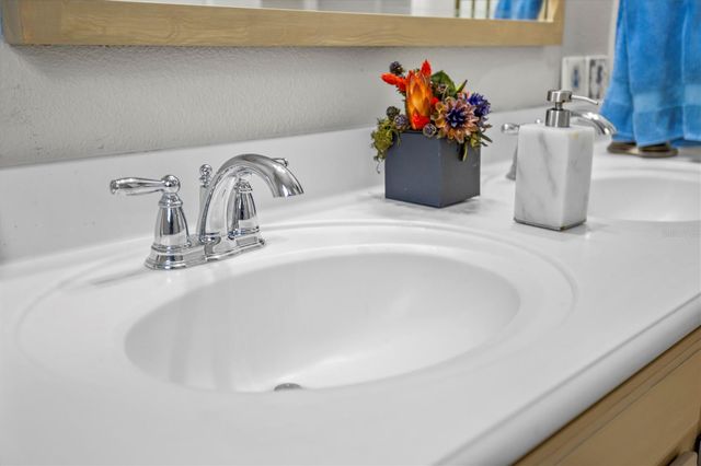 5150 RAVENA AVENUE E, St Cloud, FL 34771