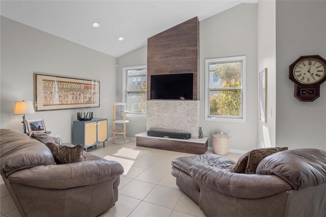 5150 RAVENA AVENUE E, St Cloud, FL 34771