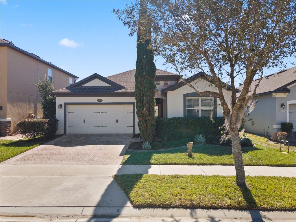 5150 RAVENA AVENUE E, St Cloud, FL 34771