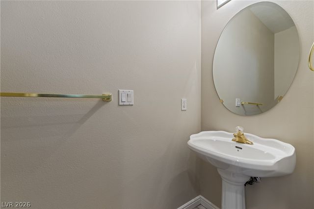 430 Chalet Drive, Mesquite, NV 89027