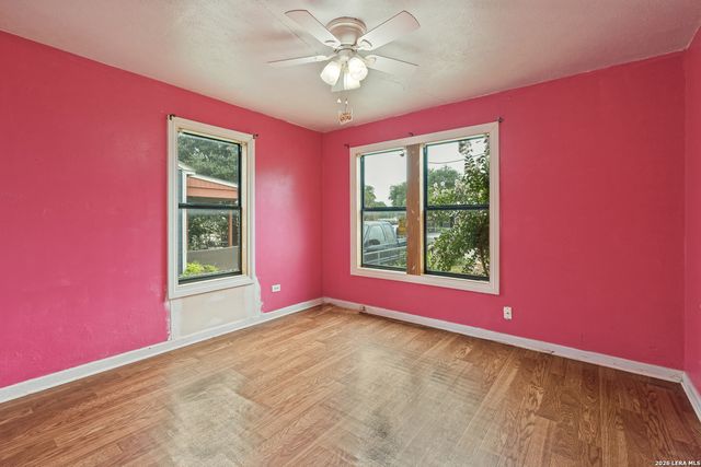 607 WRIGHT AVE, Schertz, TX 78154