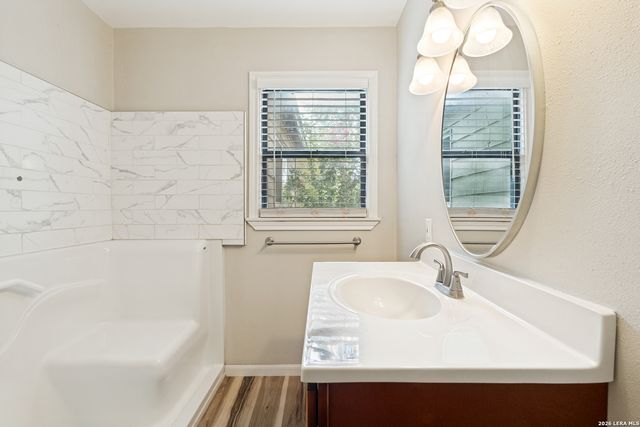 607 WRIGHT AVE, Schertz, TX 78154