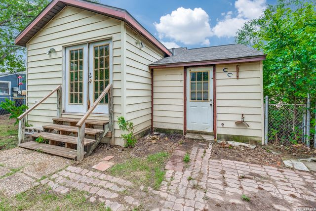 607 WRIGHT AVE, Schertz, TX 78154