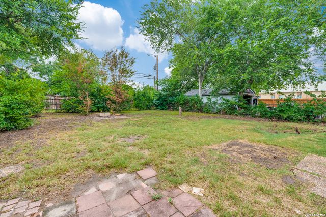 607 WRIGHT AVE, Schertz, TX 78154