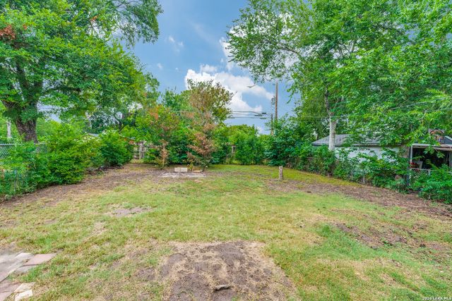 607 WRIGHT AVE, Schertz, TX 78154