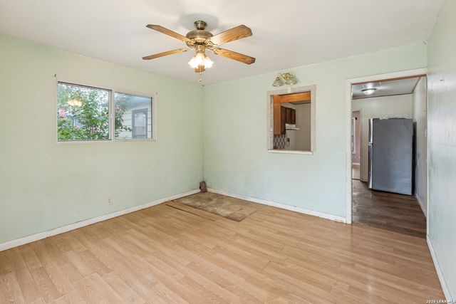 607 WRIGHT AVE, Schertz, TX 78154