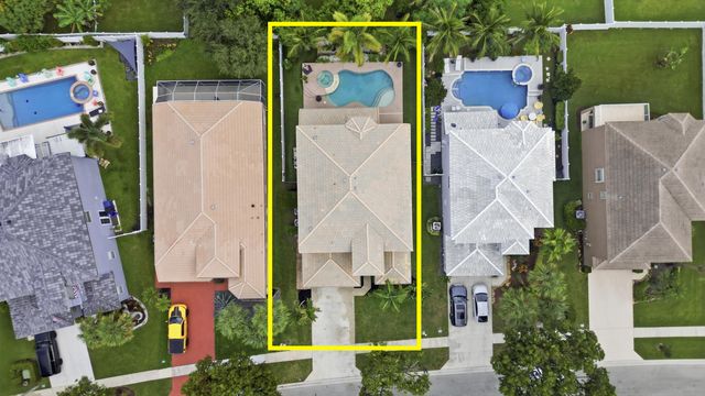 2478 WESTMONT Lane, Royal Palm Beach, FL 33411