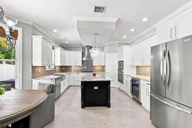 2478 WESTMONT Lane, Royal Palm Beach, FL 33411