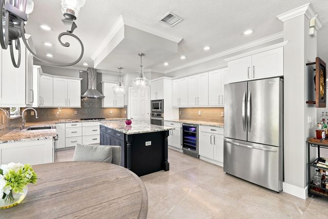 2478 WESTMONT Lane, Royal Palm Beach, FL 33411