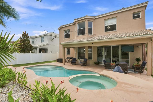 2478 WESTMONT Lane, Royal Palm Beach, FL 33411