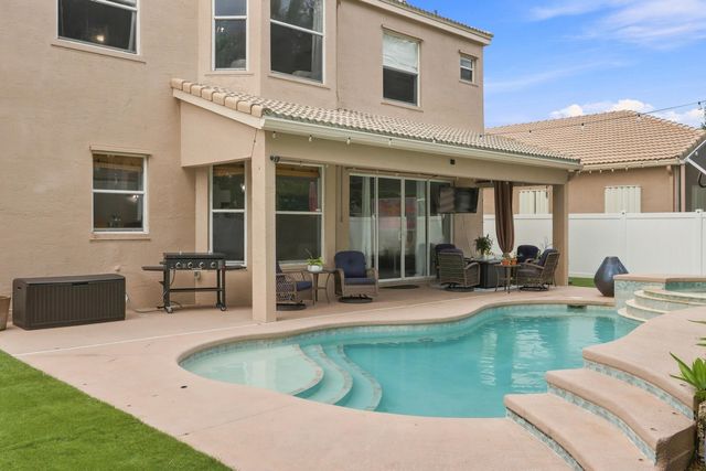2478 WESTMONT Lane, Royal Palm Beach, FL 33411