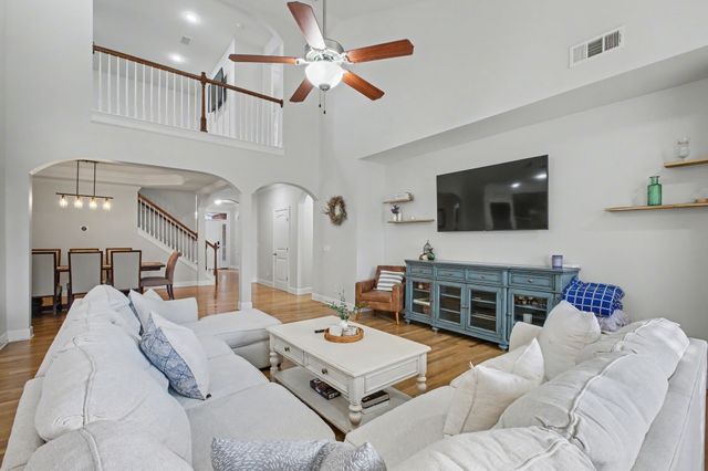 514 Cherry Blossom Way, Lebanon, TN 37087