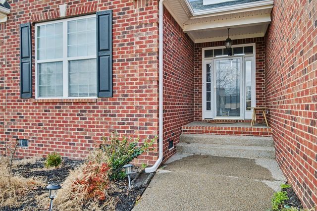 514 Cherry Blossom Way, Lebanon, TN 37087
