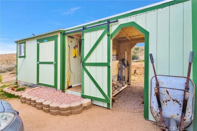 25885 Santa Rosa, Apple Valley, CA 92308