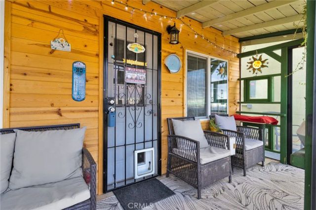 25885 Santa Rosa, Apple Valley, CA 92308