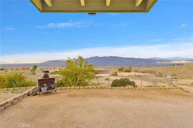 25885 Santa Rosa, Apple Valley, CA 92308