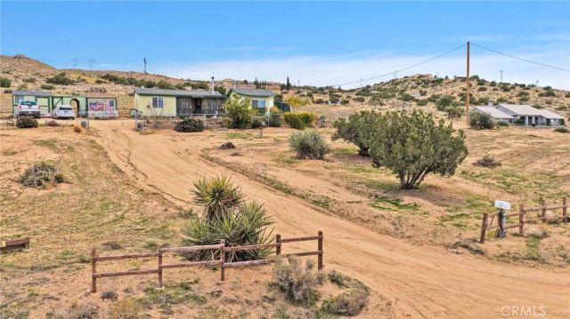 25885 Santa Rosa, Apple Valley, CA 92308