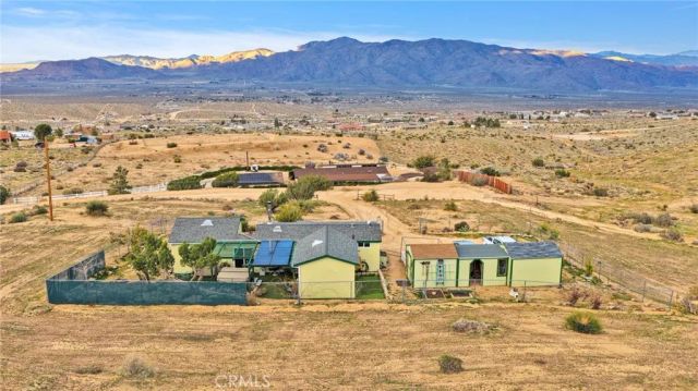 25885 Santa Rosa, Apple Valley, CA 92308