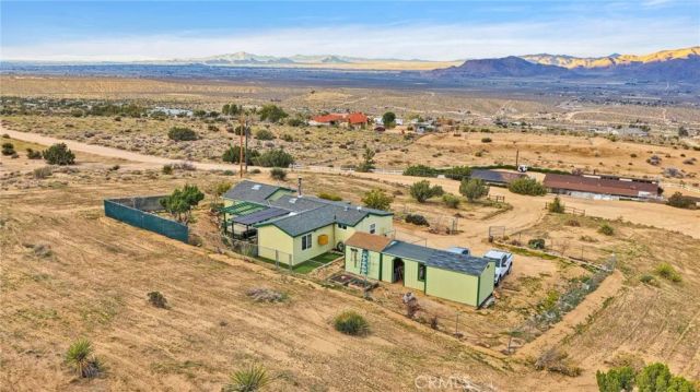 25885 Santa Rosa, Apple Valley, CA 92308