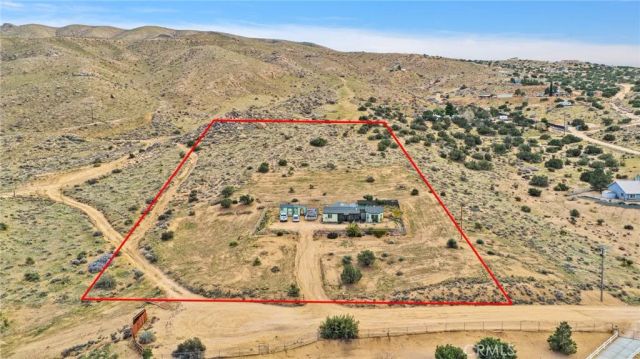 25885 Santa Rosa, Apple Valley, CA 92308