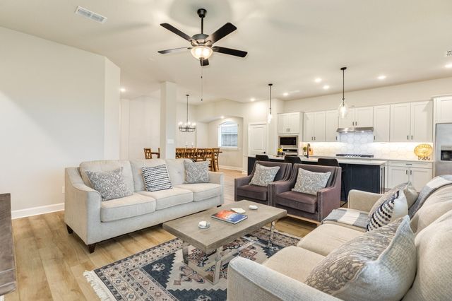 9806 Starry Night Lane, Manvel, TX 77578