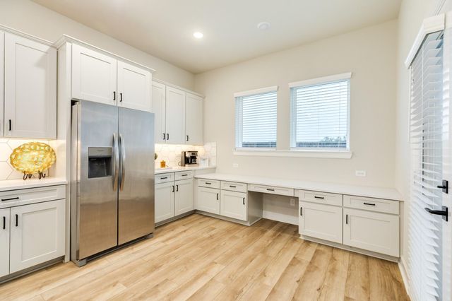 9806 Starry Night Lane, Manvel, TX 77578