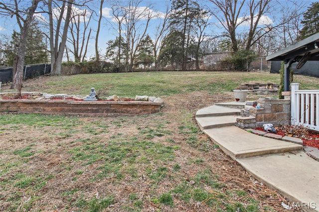 2837 Paula Lane, High Ridge, MO 63049