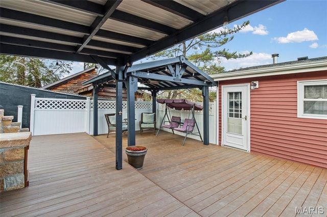 2837 Paula Lane, High Ridge, MO 63049