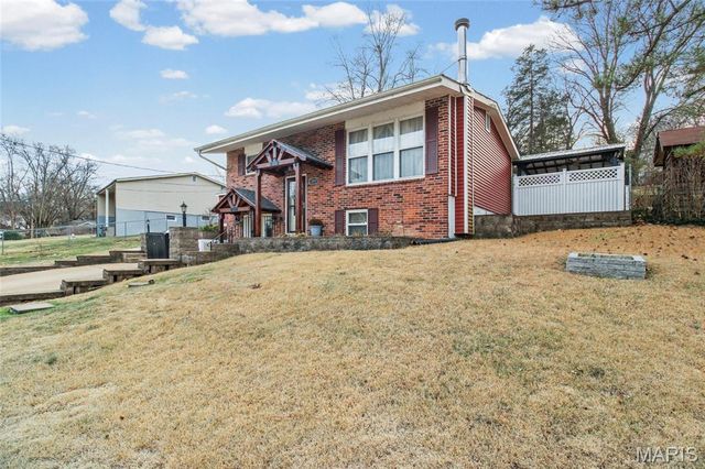 2837 Paula Lane, High Ridge, MO 63049