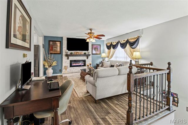 2837 Paula Lane, High Ridge, MO 63049