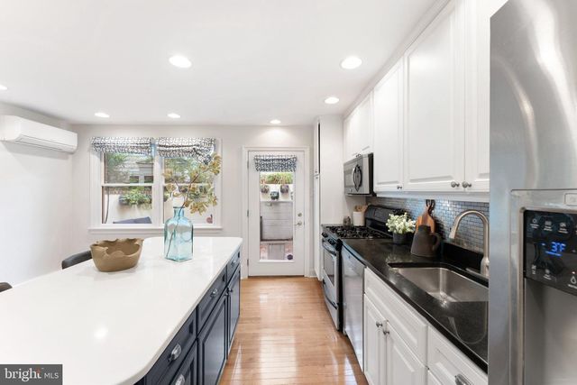 2417 PANAMA ST, Philadelphia, PA 19103