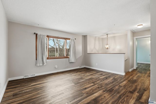 3643 IVY AVE, Rapid City, SD 57701