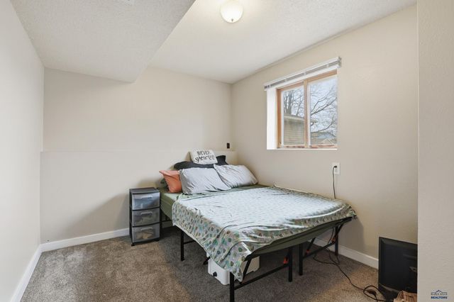 3643 IVY AVE, Rapid City, SD 57701