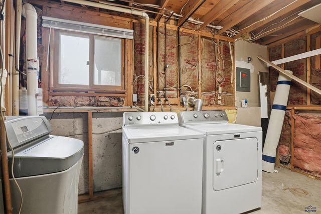 3643 IVY AVE, Rapid City, SD 57701