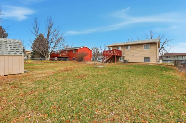 3643 IVY AVE, Rapid City, SD 57701