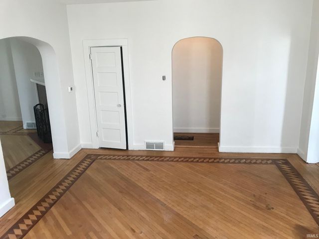 1230 W Washington Boulevard, Fort Wayne, IN 46802