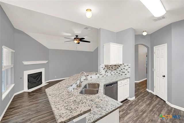 140 Riley Cove, Kyle, TX 78640