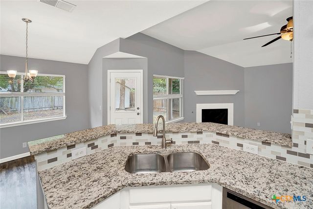 140 Riley Cove, Kyle, TX 78640