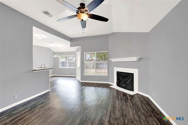 140 Riley Cove, Kyle, TX 78640