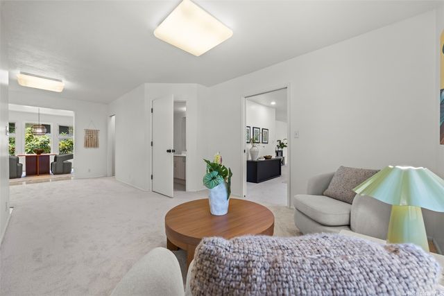 912 Hao Street, Honolulu, HI 96821